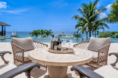 Luxury Villa Photo #22