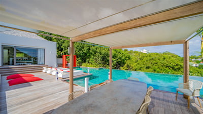 Luxury Villa Photo #16