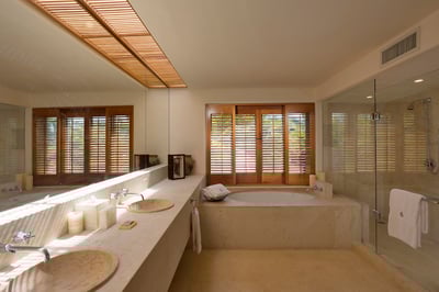 Luxury Villa Photo #26