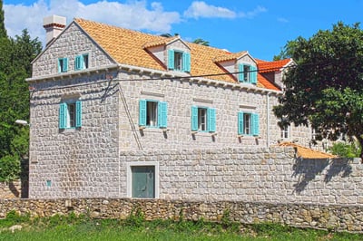 Luxury Villa Photo #9