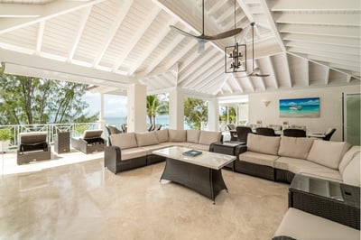 Paynes Bay,Old Trees 302 | La Mirage