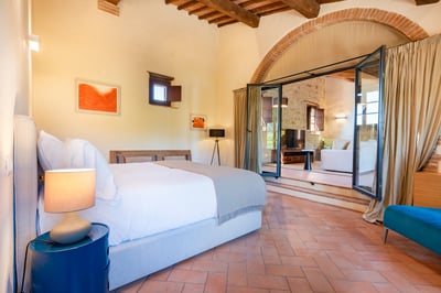 Luxury Villa Photo #28