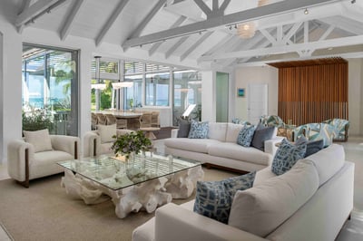 Luxury Villa Photo #10