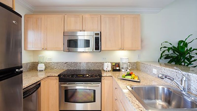 2 BDM Ocean View Suite at Alexandra Resort