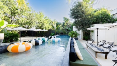 Luxury Villa Photo #14