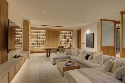 Luxury Villa Photo #27