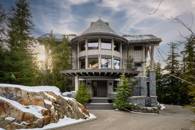 Luxury Villa Photo #4