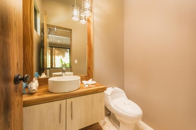 Luxury Villa Photo #16
