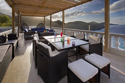 Luxury Villa Photo #11