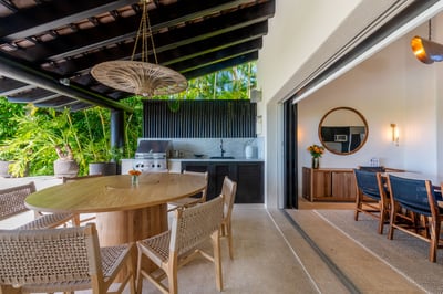 Luxury Villa Photo #14