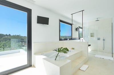 Luxury Villa Photo #20