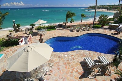 Luxury Villa Photo #3