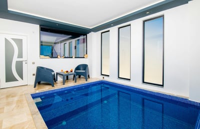 Luxury Villa Photo #8