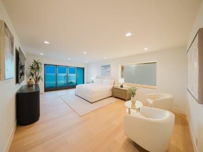 Luxury Villa Photo #60