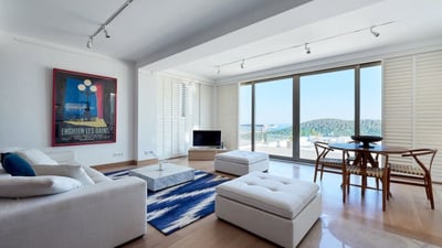 Luxury Villa Photo #16