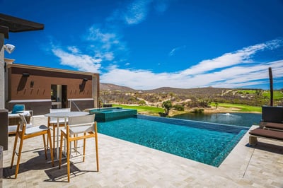 Luxury Villa Photo #14