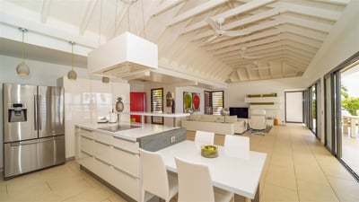 Luxury Villa Photo #50