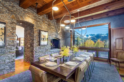 Luxury Villa Photo #5