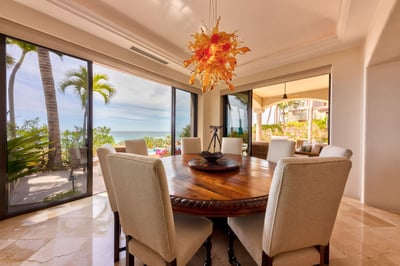 Luxury Villa Photo #28
