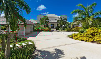 Luxury Villa Photo #3