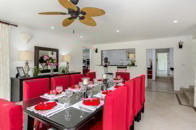 Luxury Villa Photo #13