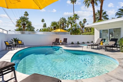 Luxury Villa Photo #2