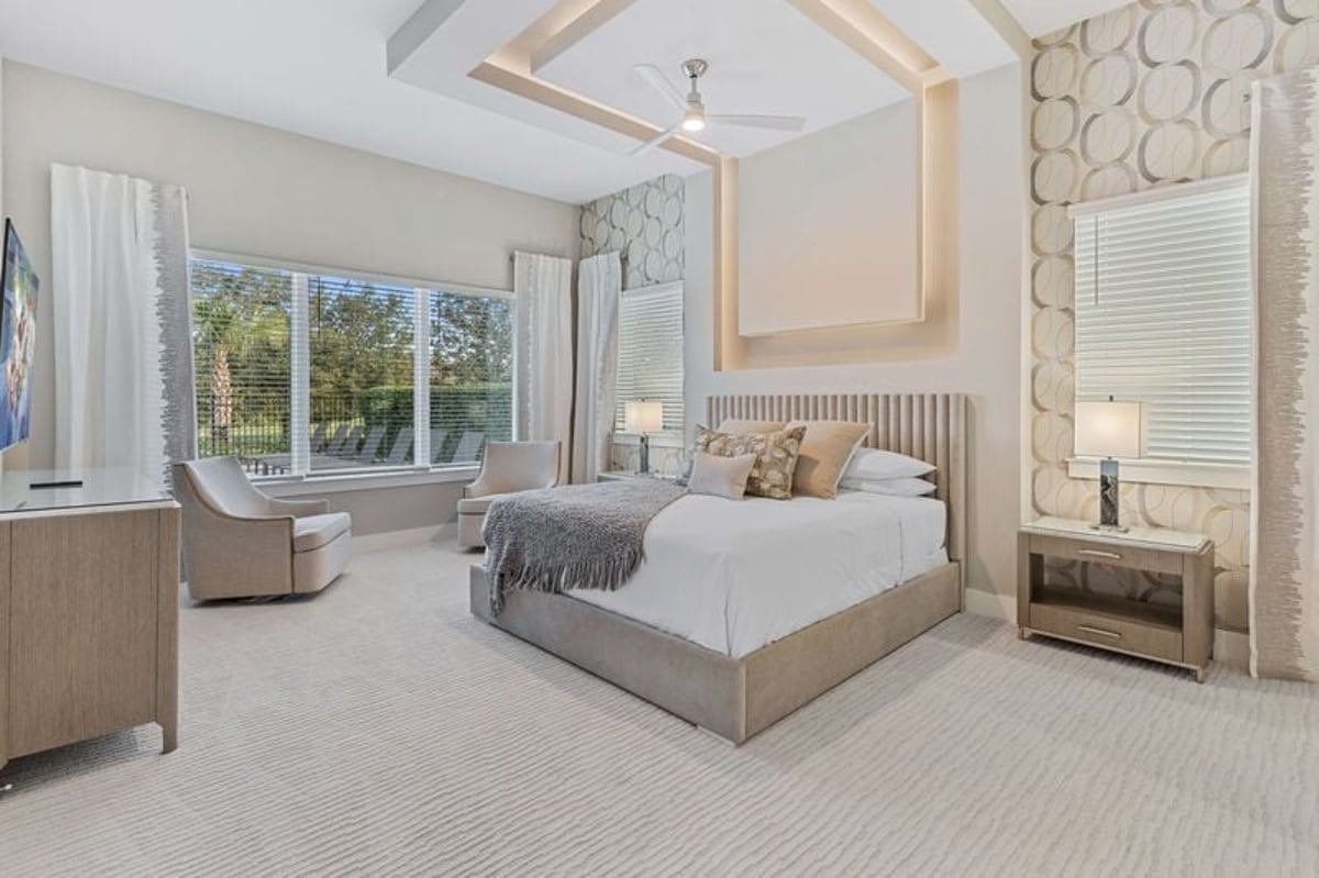 Paradise Palisade Estate