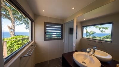 Luxury Villa Photo #51