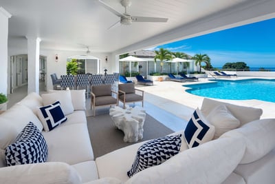 Luxury Villa Photo #3