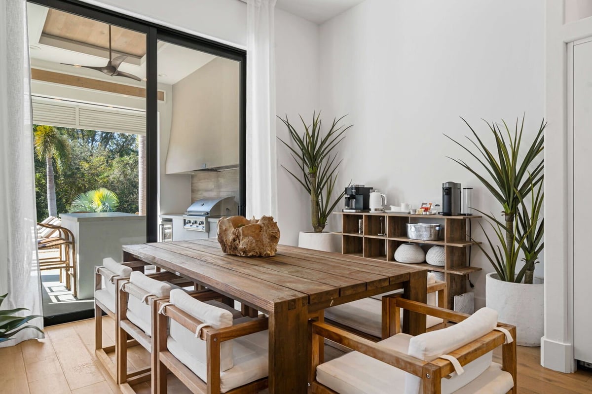 Majestic Mirage Estate