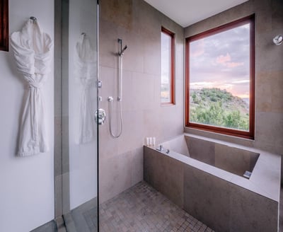 Luxury Villa Photo #25
