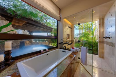 Luxury Villa Photo #44