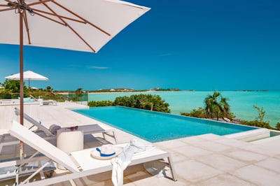 Luxury Villa Photo #5