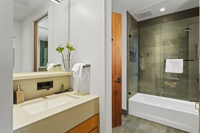 Luxury Villa Photo #23
