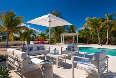 Luxury Villa Photo #6
