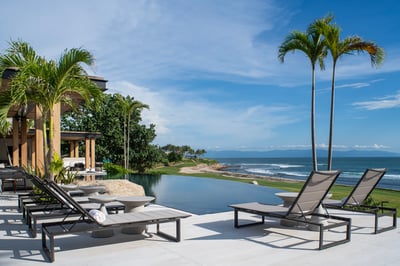 Luxury Villa Photo #7