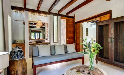 Luxury Villa Photo #10