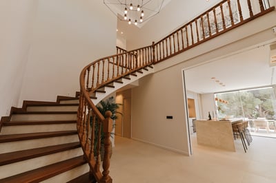 Luxury Villa Photo #37