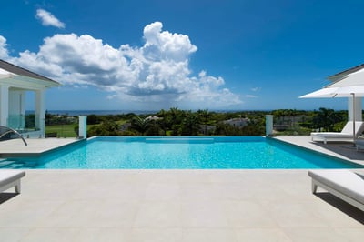 Luxury Villa Photo #2