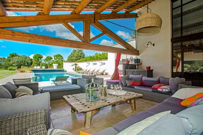 Luxury Villa Photo #2