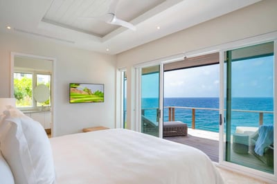 Luxury Villa Photo #11
