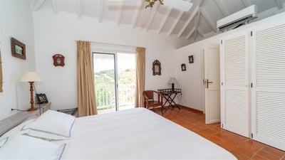 Luxury Villa Photo #42