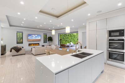Luxury Villa Photo #14