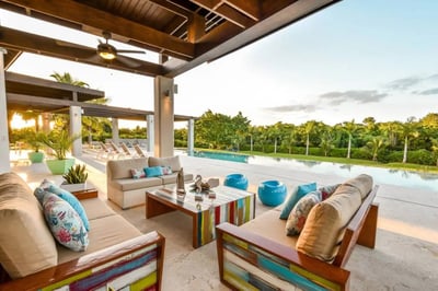 Luxury Villa Photo #22