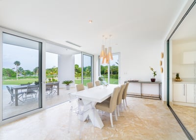 Luxury Villa Photo #12