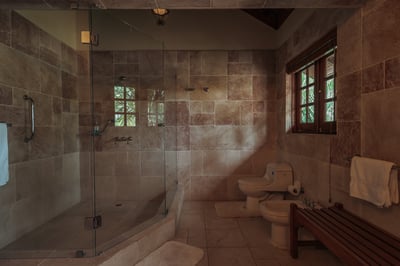 Luxury Villa Photo #38