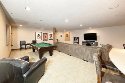 Luxury Villa Photo #15