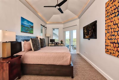 Luxury Villa Photo #18
