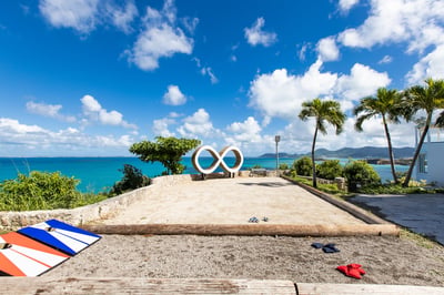 Luxury Villa Photo #63