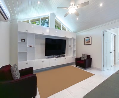 Luxury Villa Photo #19